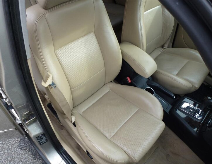 Ford Mondeo Sedan / Limuzína 2,5 l 125 kw