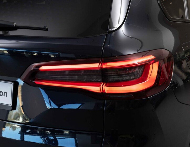 BMW X5 SUV / Terénní 3,0 l 250 kw