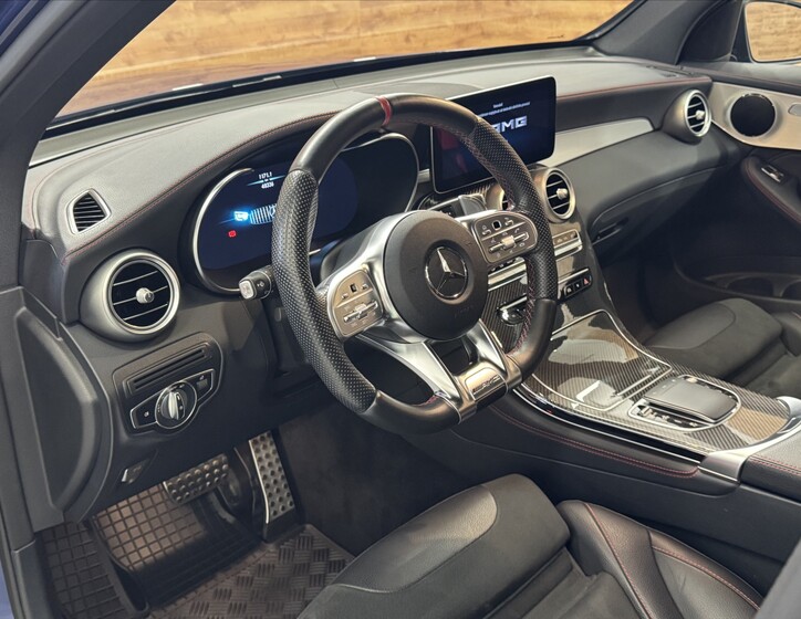 Mercedes-Benz GLC 11