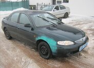 Hyundai Lantra Sedan 1,6 l 83 kw