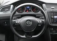 Volkswagen Tiguan 18
