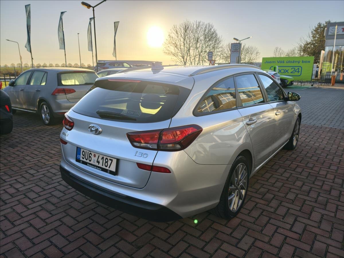 Hyundai i30 Kombi 1,4 l 103 kw
