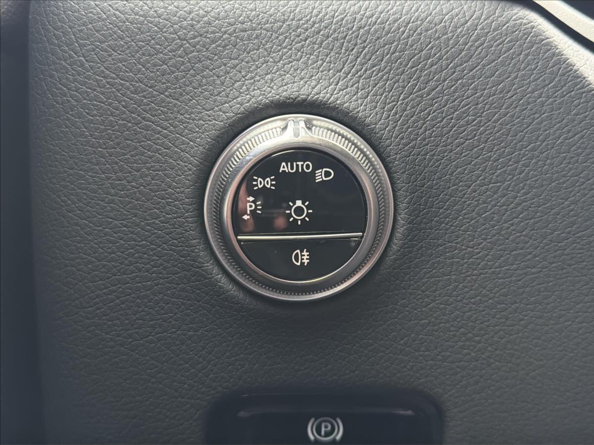 Mercedes-Benz GLC SUV / Terénní 2,0 l 150 kw