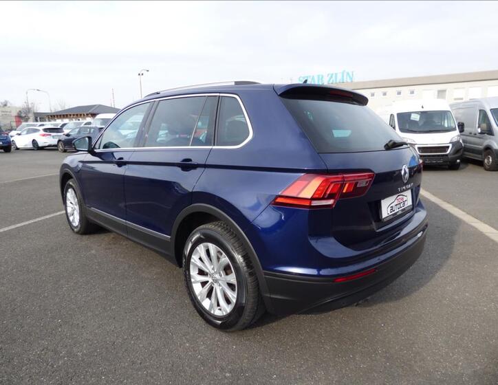 Volkswagen Tiguan 5