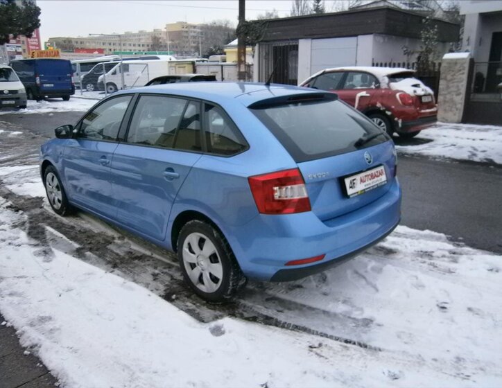 Škoda Rapid 4