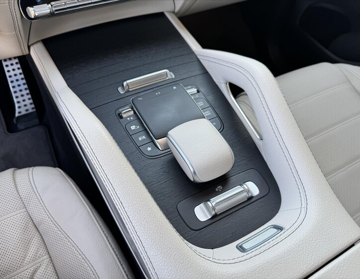 Mercedes-Benz GLE 21