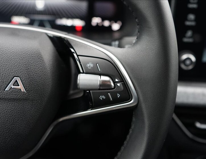 Škoda Scala Hatchback 999,0 85 kw