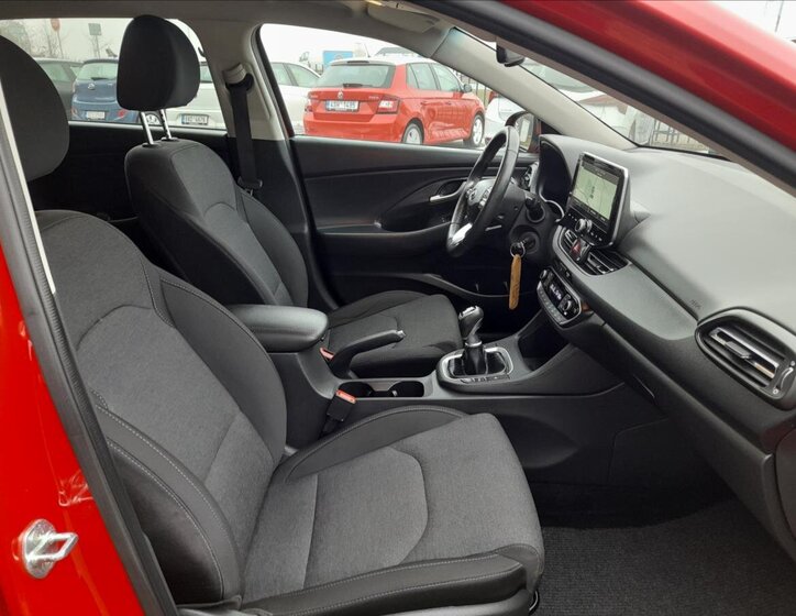 Hyundai i30 Kombi 998,0 88 kw