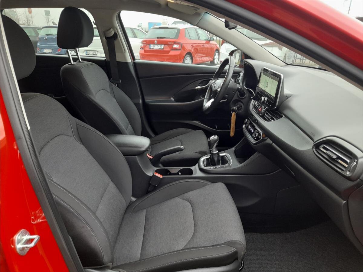 Hyundai i30 Kombi 998,0 88 kw