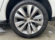 Peugeot 3008 SUV 1,6 l 88 kw