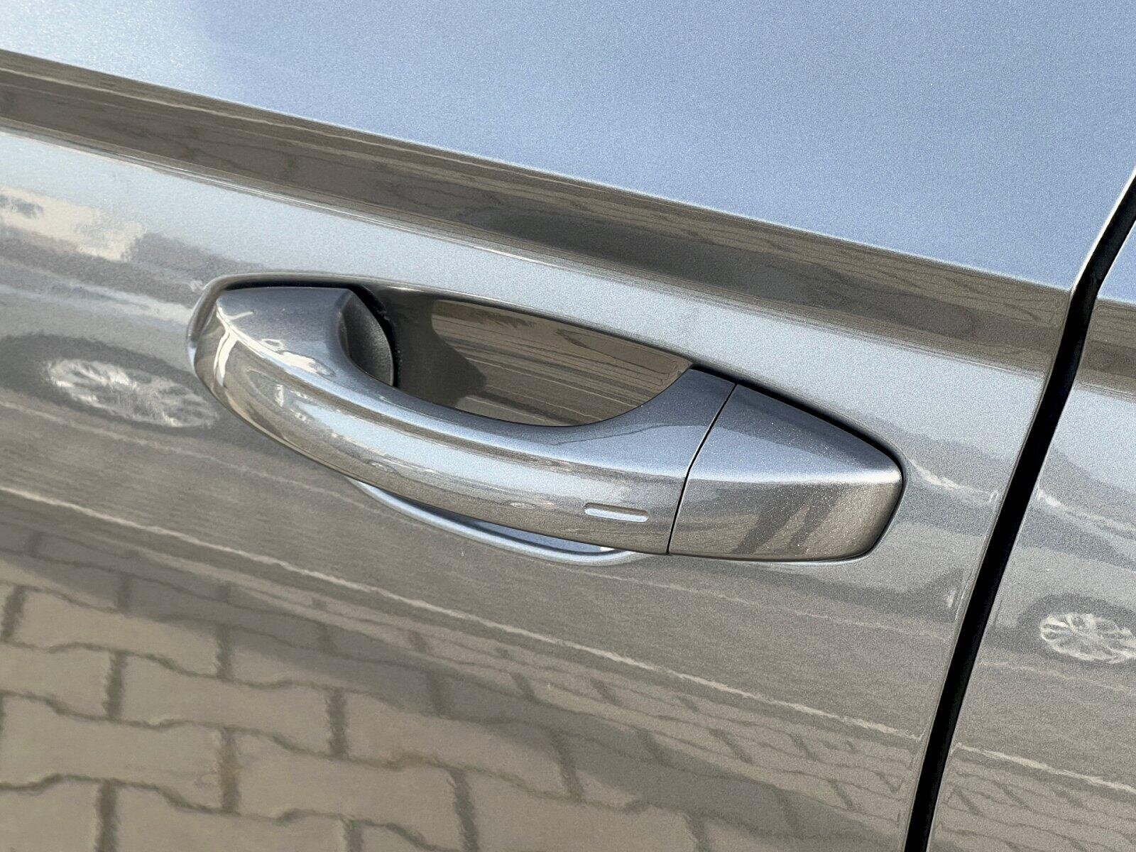 Škoda Karoq SUV 1,5 l 110 kw