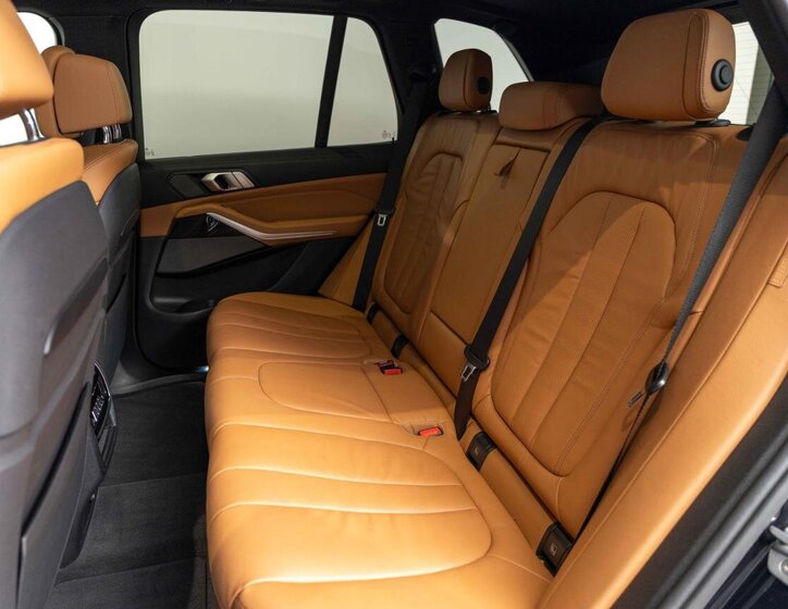 BMW X5 SUV / Terénní 3,0 l 195 kw