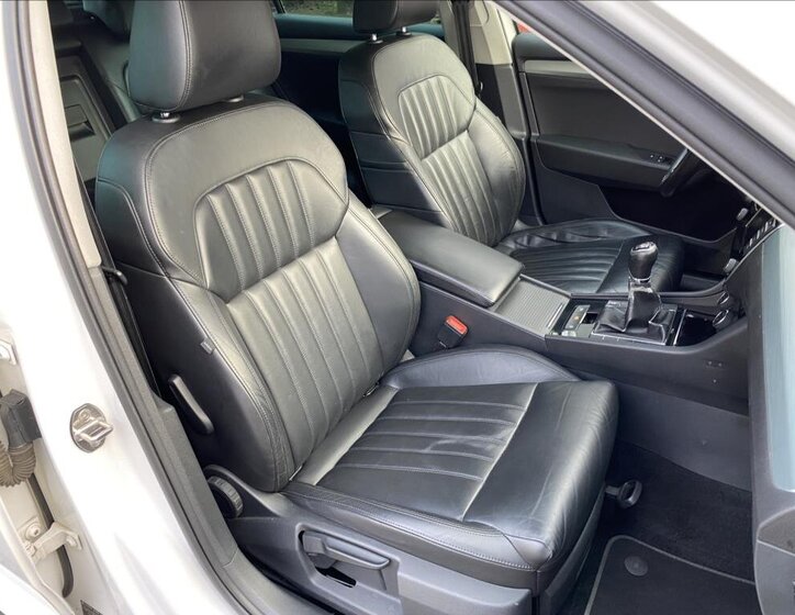 Škoda Superb Kombi 2,0 l 110 kw