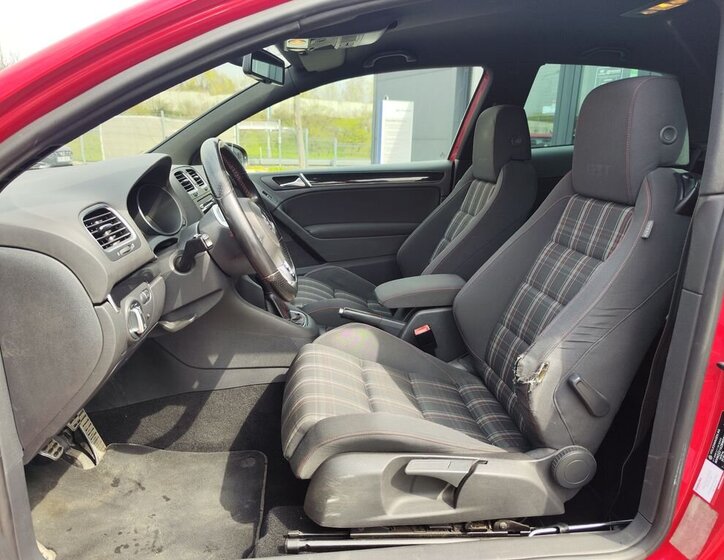 Volkswagen Golf Kombi 2,0 l 155 kw