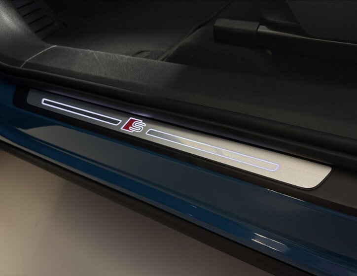 Audi e-tron SUV 0,0 300 kw