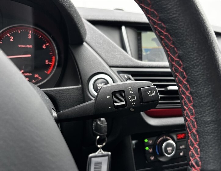 BMW X1 SUV 2,0 l 105 kw