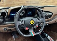 Ferrari F8 Kabriolet 3,9 l 530 kw