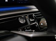 Peugeot 3008 SUV 1,2 l 100 kw