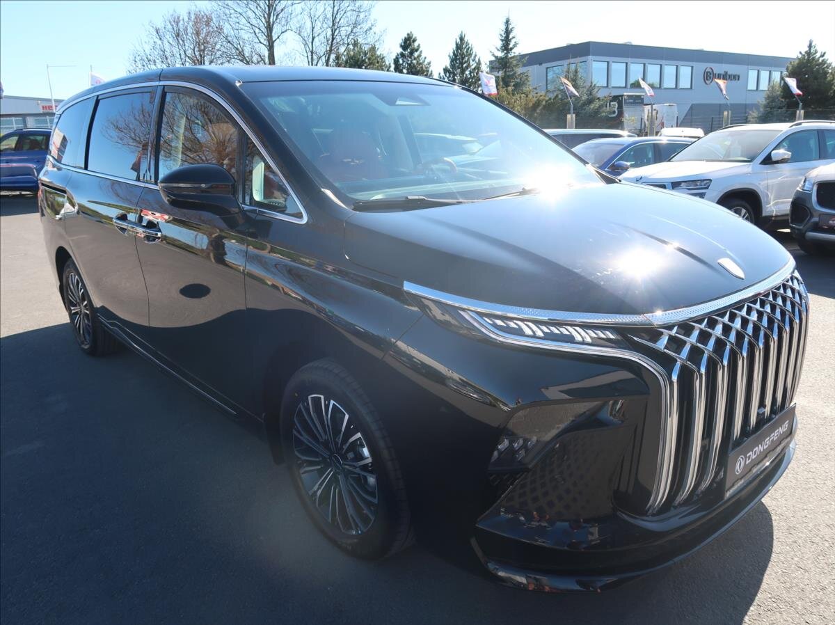 Dongfeng U-Tour MPV 1,5 l 255 kw