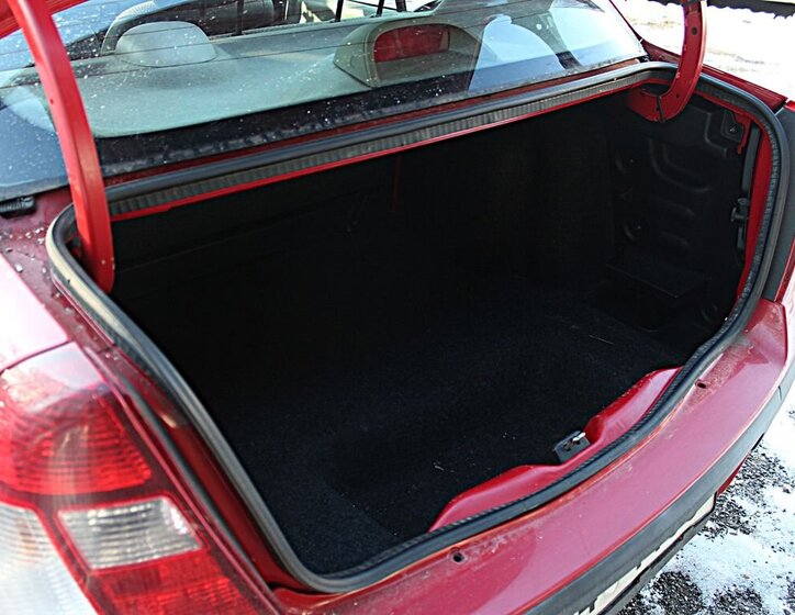 Renault Thalia Sedan 1,4 l 55 kw