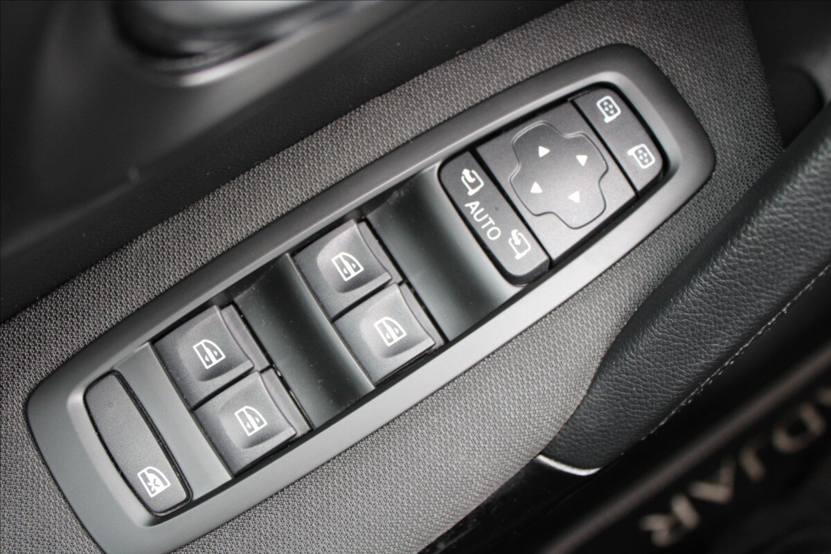 Renault Kadjar SUV 1,3 l 103 kw