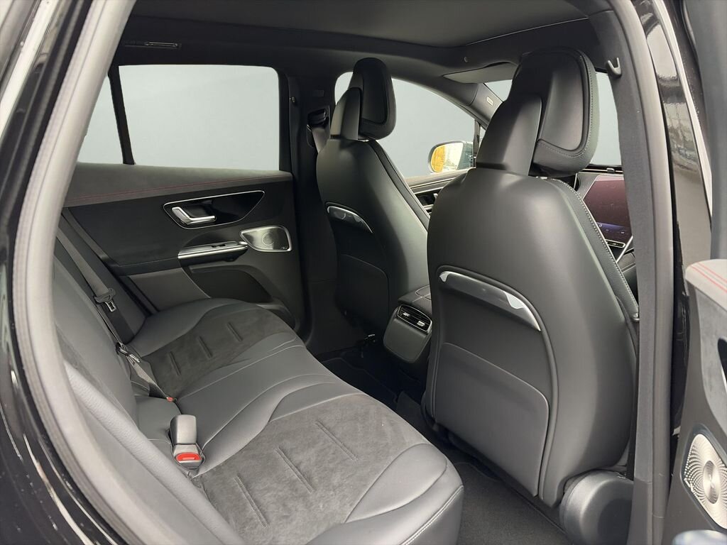 Mercedes-Benz Ostatní SUV 1,0 330 kw