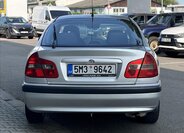 Mitsubishi Carisma Liftback 1,9 l 75 kw