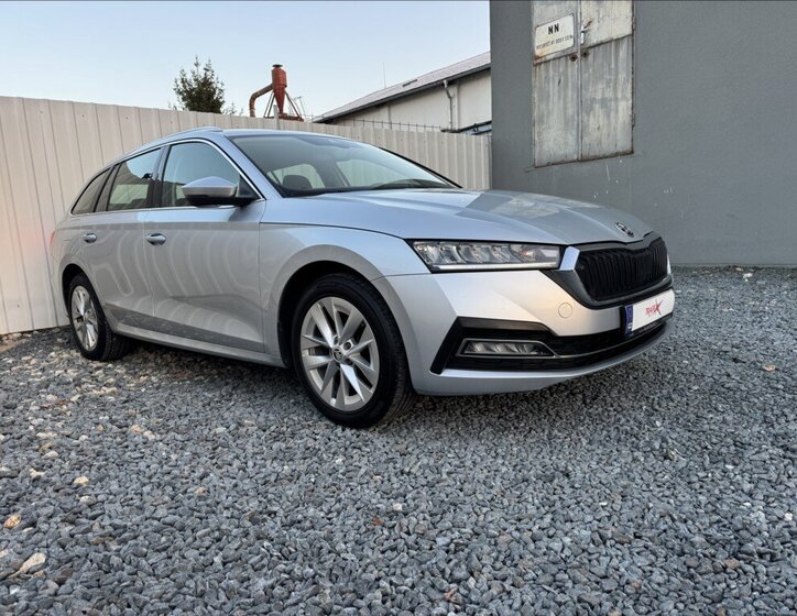 Škoda Octavia 1
