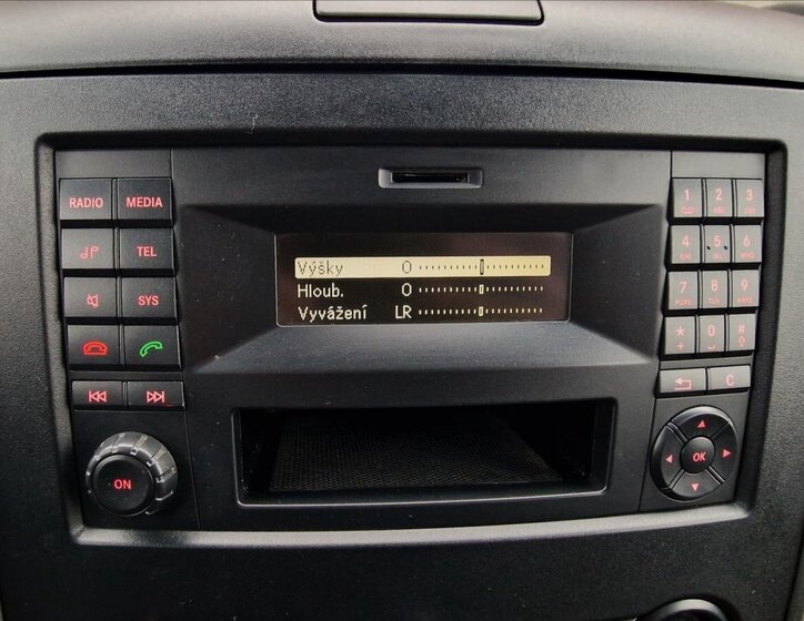 Volkswagen Crafter Skříň 2,0 l 100 kw