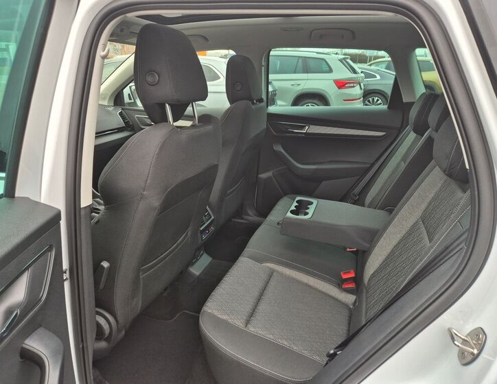 Škoda Karoq SUV 1,5 l 110 kw