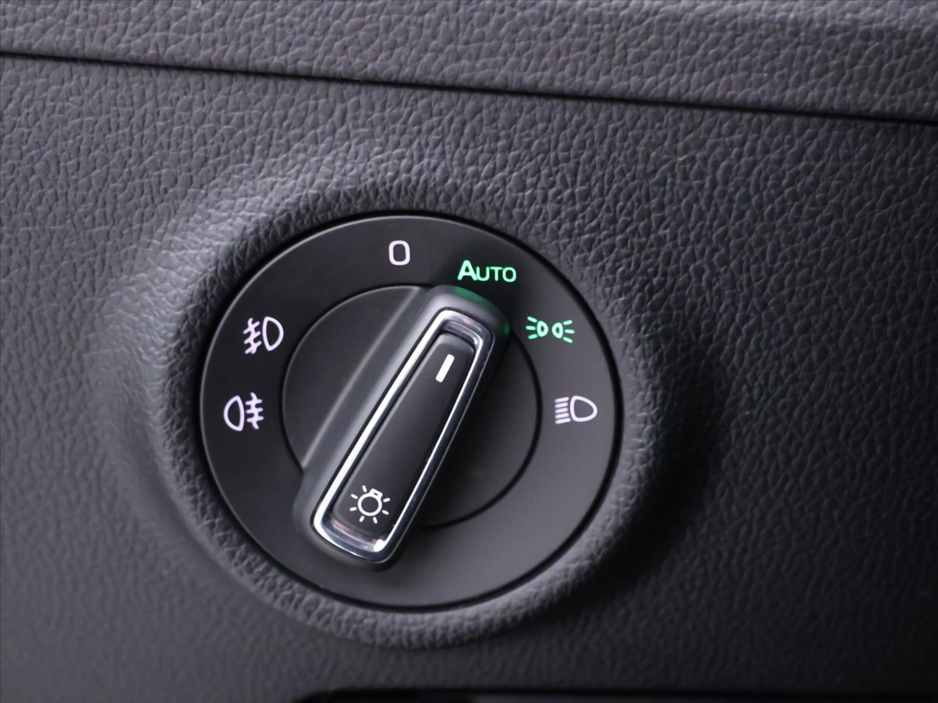 Škoda Superb Liftback 2,0 l 147 kw