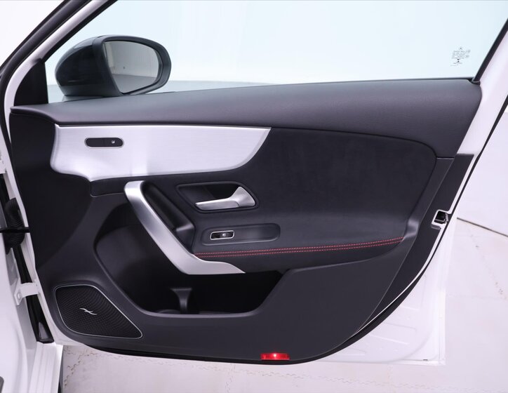 Mercedes-Benz Třídy A 13