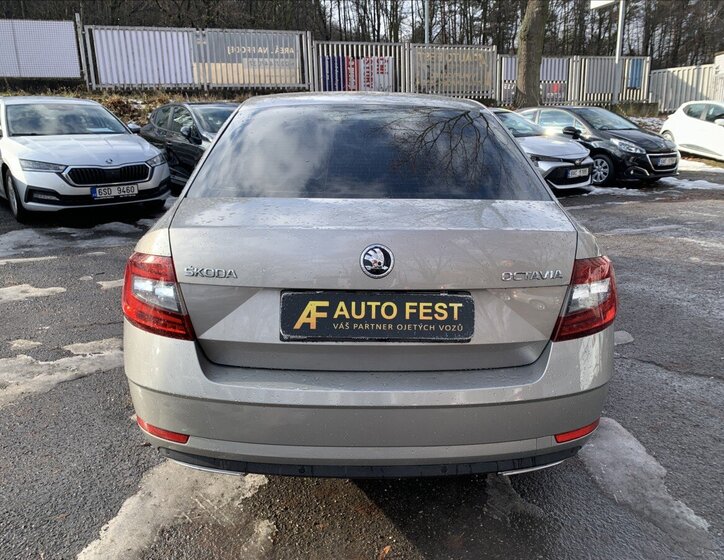 Škoda Octavia Sedan 2,0 l 110 kw