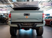 Toyota Tacoma 4