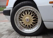 Mercedes-Benz 200 19