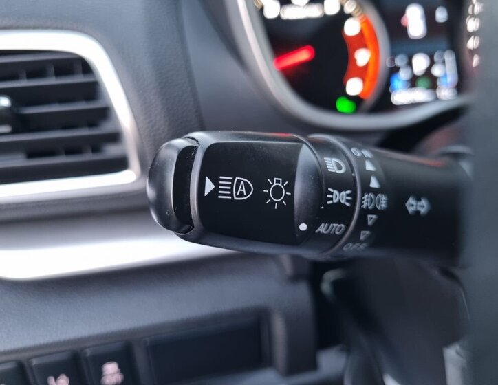 Mitsubishi Ostatní SUV / Terénní 1,5 l 120 kw