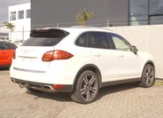 Porsche Cayenne SUV 3,0 l 176 kw
