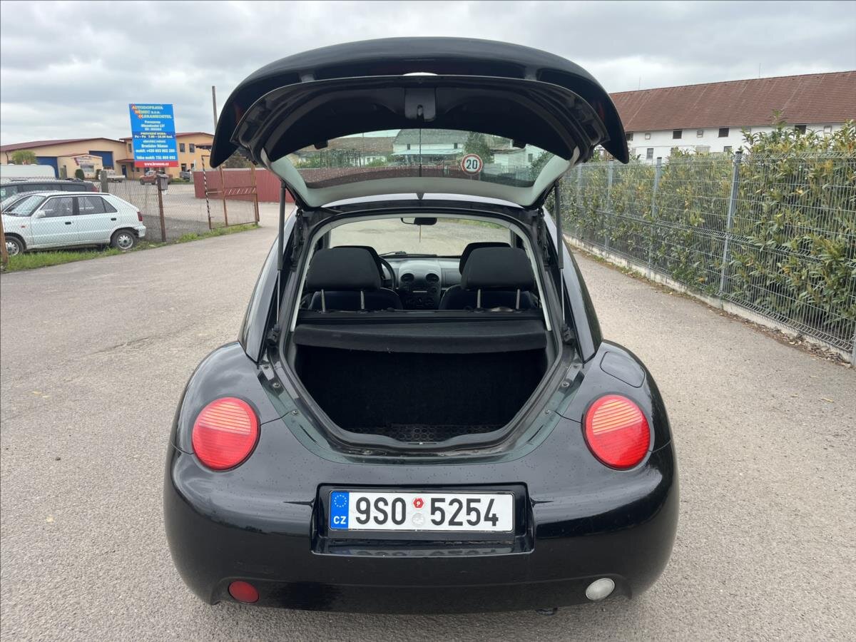 Volkswagen New Beetle Hatchback 1,6 l 74 kw