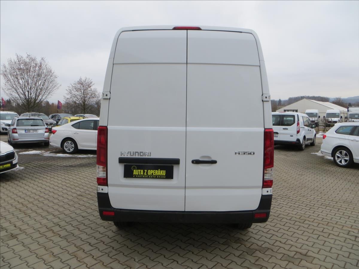 Hyundai H 350 Skříň 2,5 l 110 kw