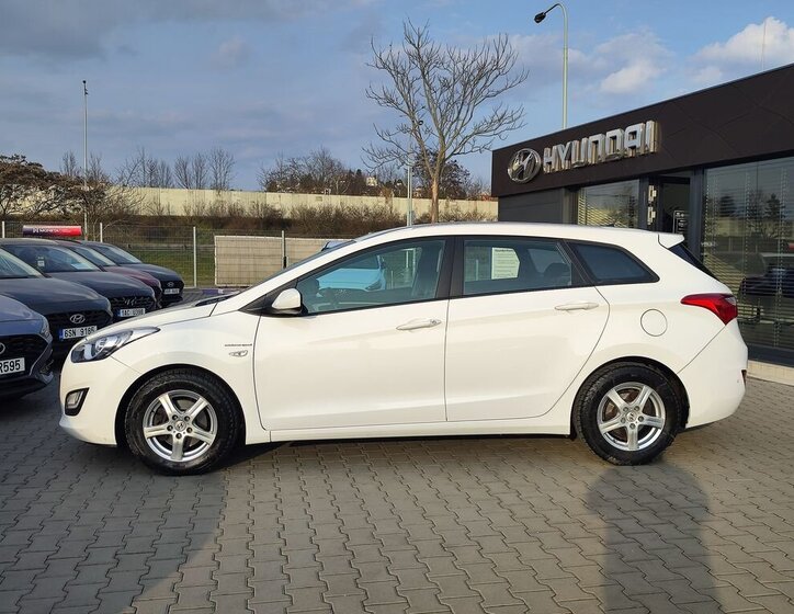 Hyundai i30 Kombi 1,6 l 81 kw