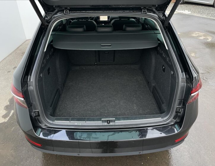 Škoda Superb Kombi 2,0 l 147 kw