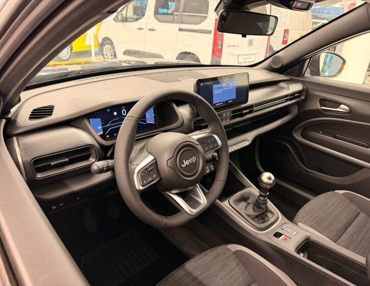 Jeep Avenger Hatchback 1,2 l 74 kw