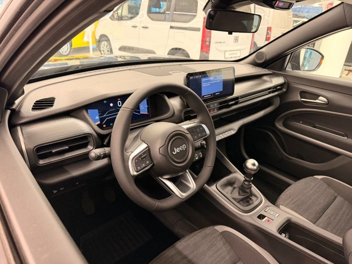 Jeep Avenger Hatchback 1,2 l 74 kw