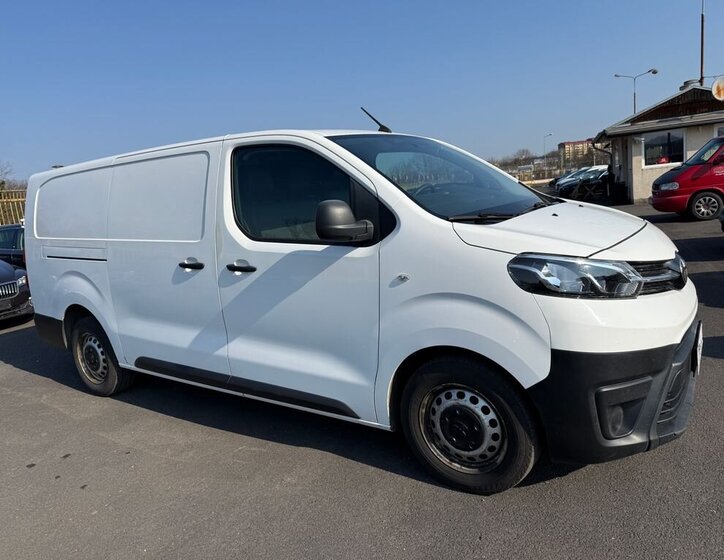 Toyota ProAce Skříň 2,0 l 90 kw