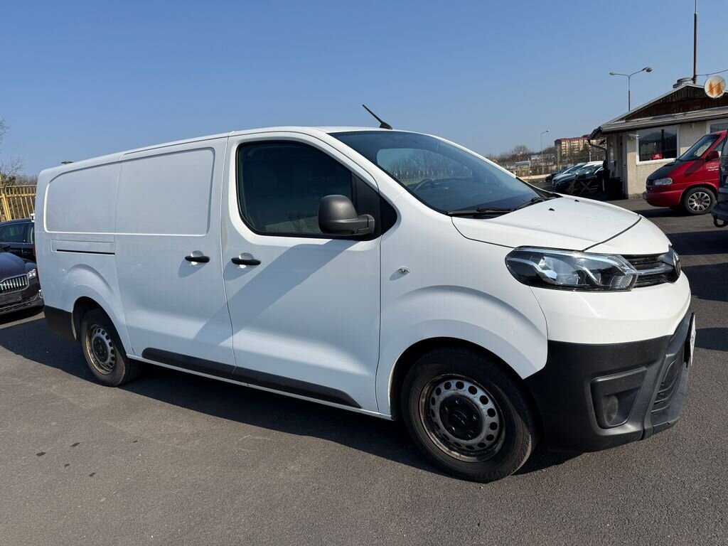 Toyota ProAce Skříň 2,0 l 90 kw
