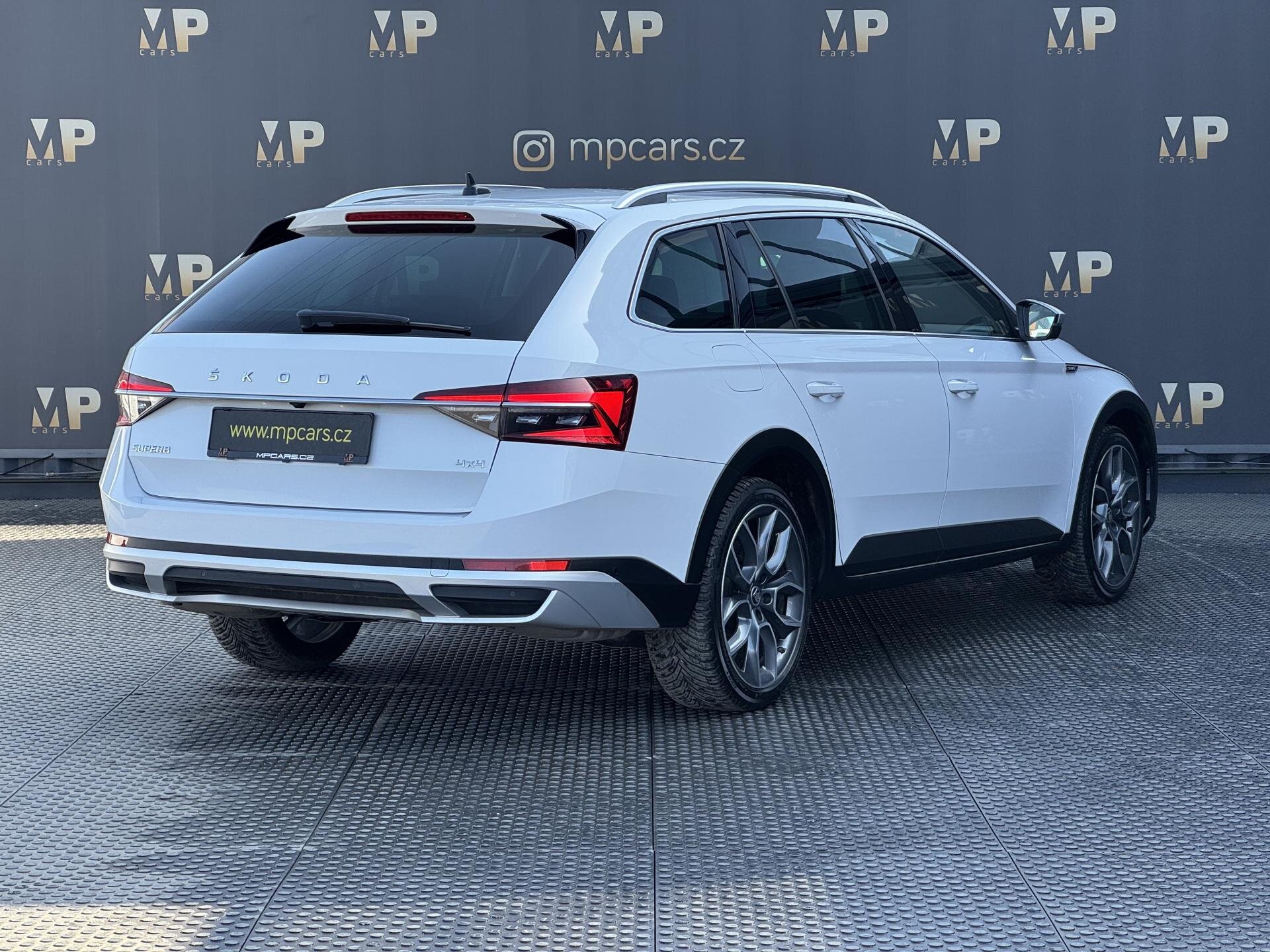 Škoda Superb Kombi 2,0 l 200 kw