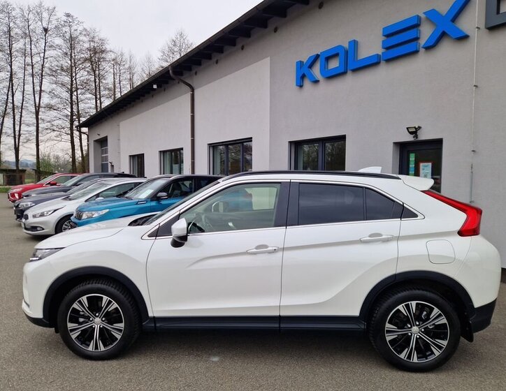 Mitsubishi Ostatní SUV / Terénní 1,5 l 120 kw