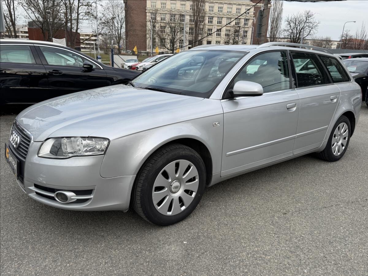 Audi A4 Kombi 2,0 l 103 kw