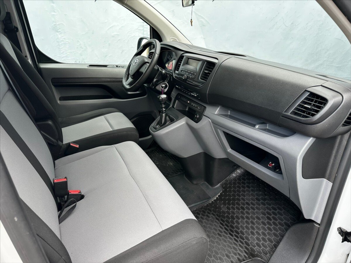 Toyota ProAce MPV 2,0 l 110 kw