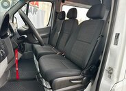 Mercedes-Benz Sprinter 10